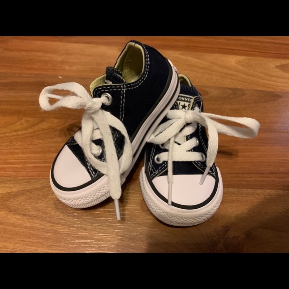 converse size 4